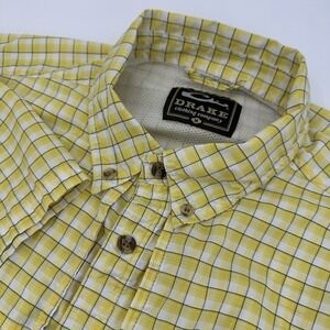 Drake Fishing Shirt Mens Medium Yellow Plaid Short Sleeve Vented Outdoor